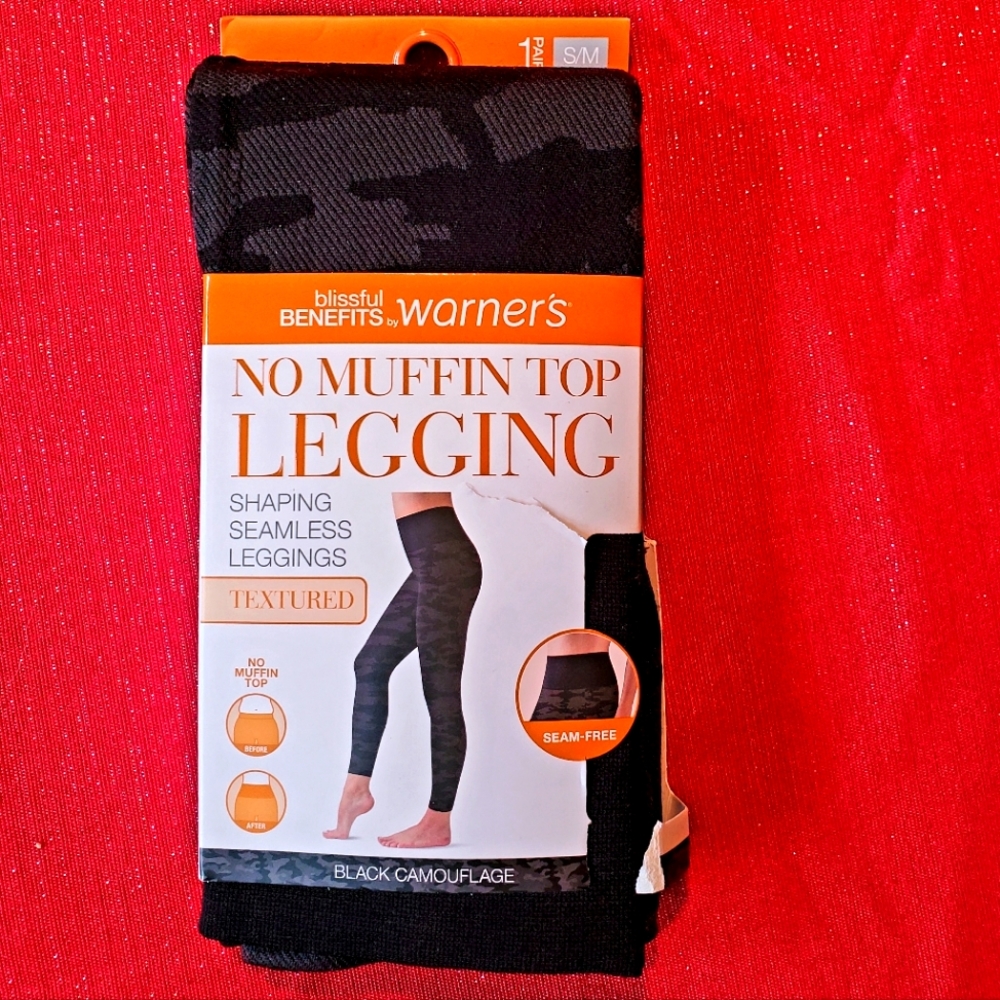 NWT Warner's Black Camo No Muffin Top Textured Seamless Shaping Leggings S/M